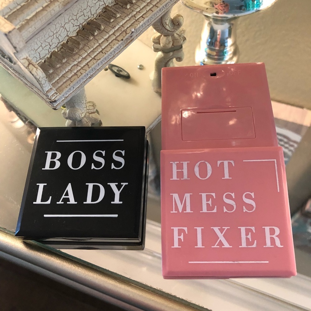 👄Lighted Mirror *Hot Mess Fixer” - Picture 2 of 4